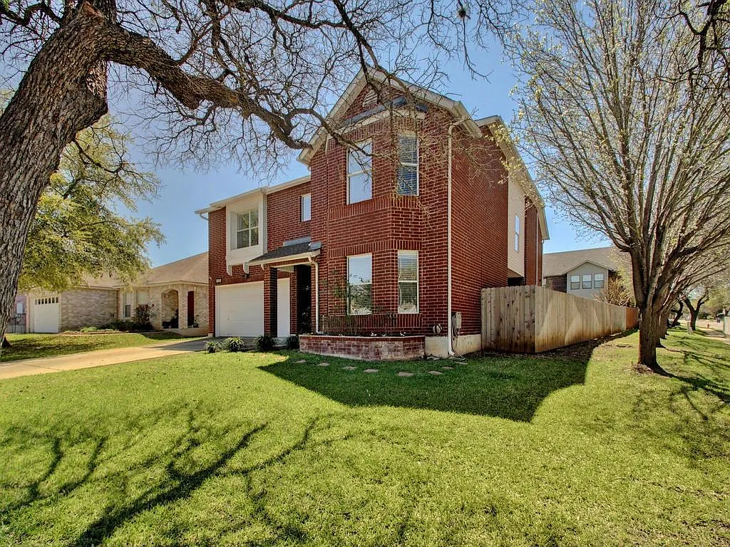Building Photo - 1101 Stillwell Rdg