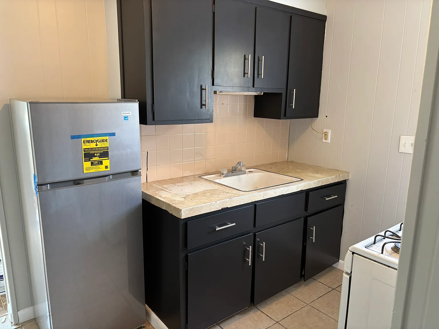 1 bed, 700 sqft, $750 — Photo 1