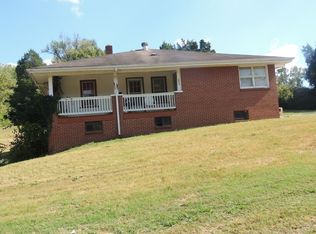1313 S Eastman Rd, Kingsport, TN 37660