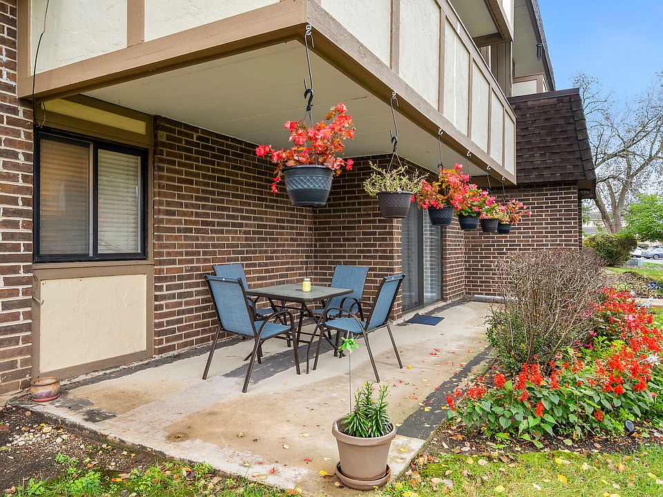 1st image of 437 Cavalier Ct APT 109-A