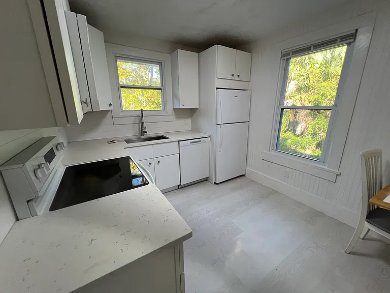 5 Estey St #3 — Photo 8