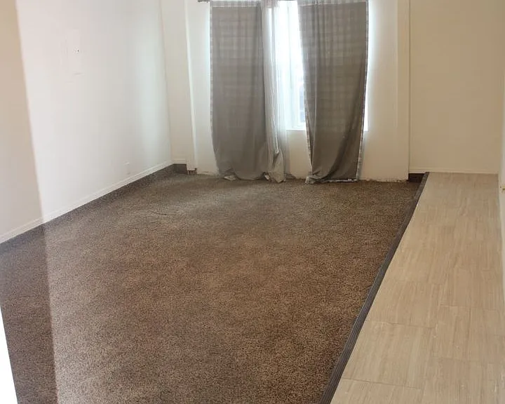 1651 Saint Stephen Pl — Photo 10