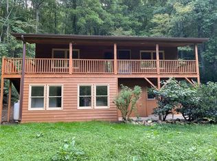 755 Flynn Branch Rd, Marshall, NC 28753