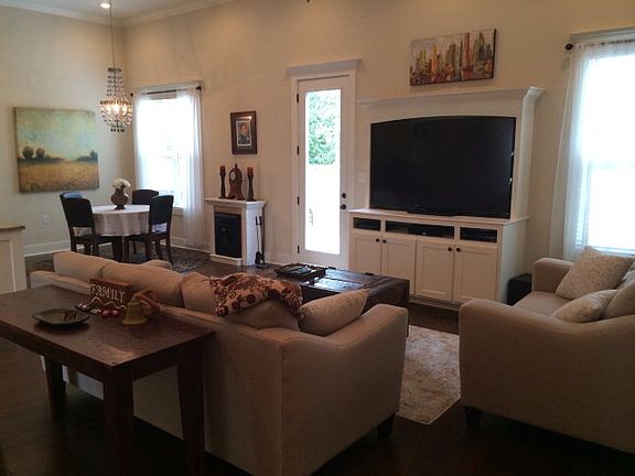 5th image of 142 Oxford Creek Dr