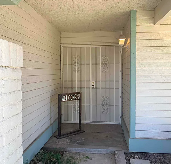 3101 Chestnut Dr — Photo 3