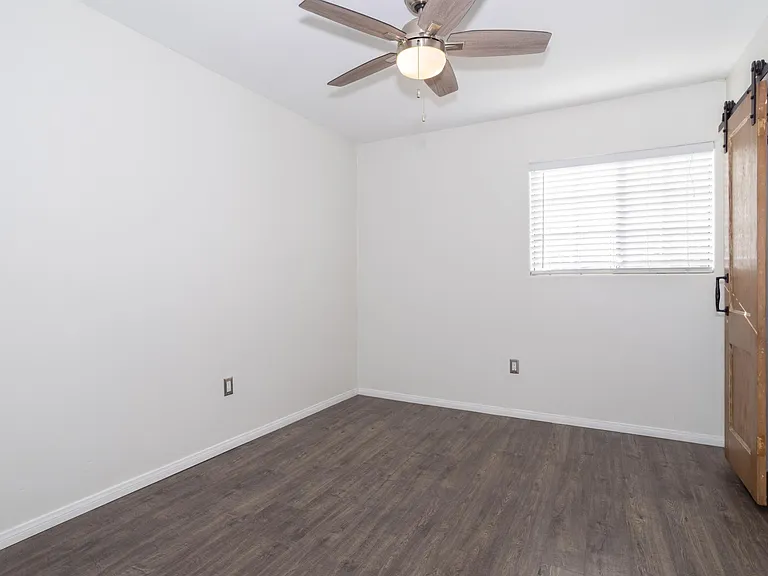 11026 Memory Park Ave #BACK — Photo 11