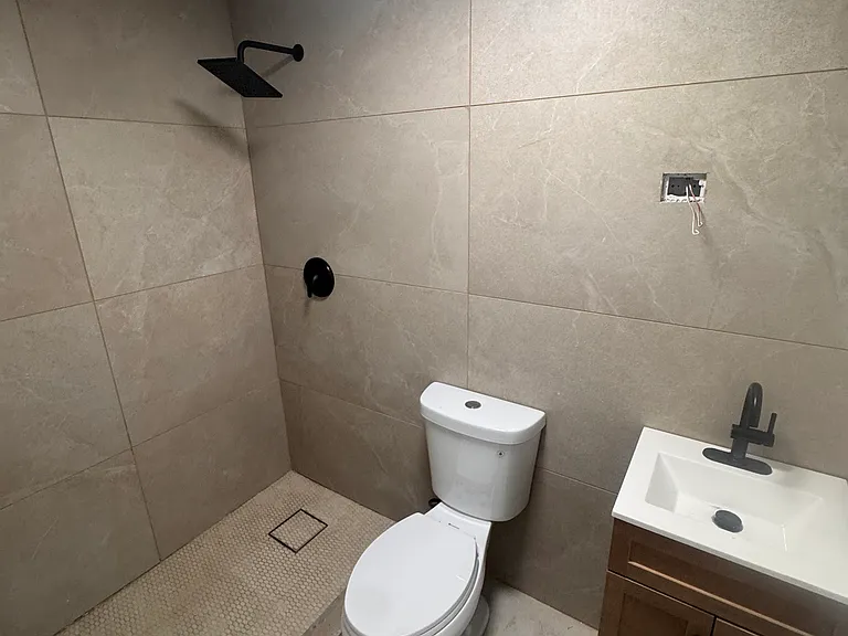 2919 W 24th Blvd #3B — Photo 10
