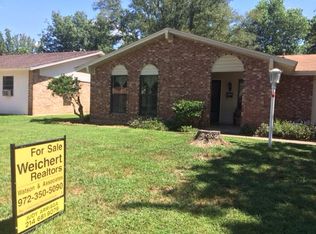 2312 Spanish Trl, Irving, TX 75060