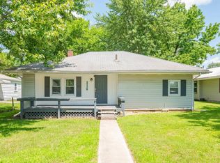 2116 N Rosewood Ave, Muncie, IN 47304