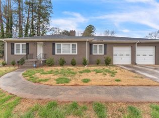1611 E Calhoun St, Anderson, SC 29621