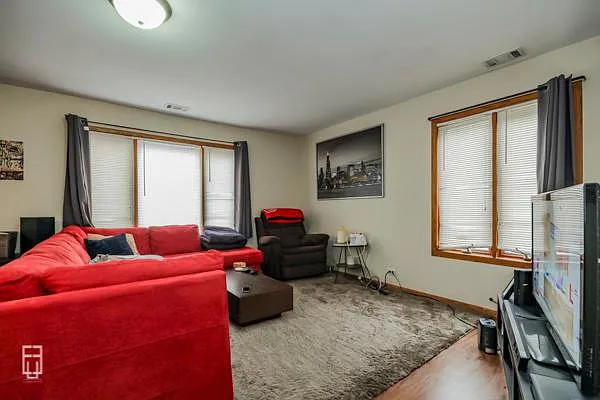 1010 Cove Dr — Photo 5
