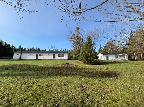 13462 W Shore Dr, Millersburg, MI 49759