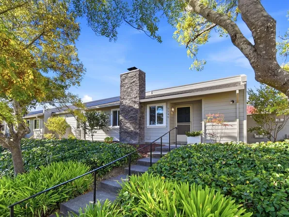 2245 Knolls Hills Circle, Santa Rosa, CA 95405