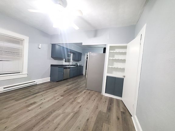 2nd image of 1336 Dartmouth St #1