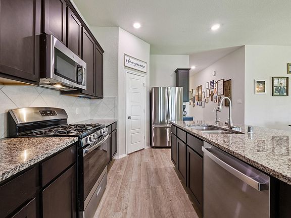 4th image of 1185 Colt Creek Ct