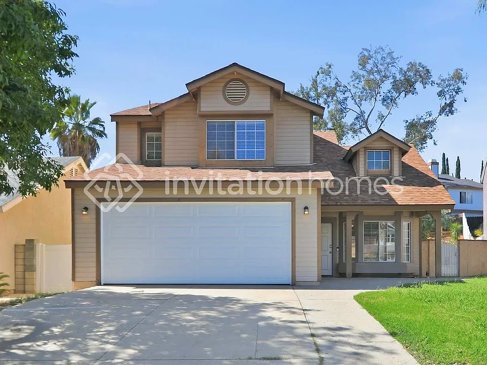 11903 Albion Way