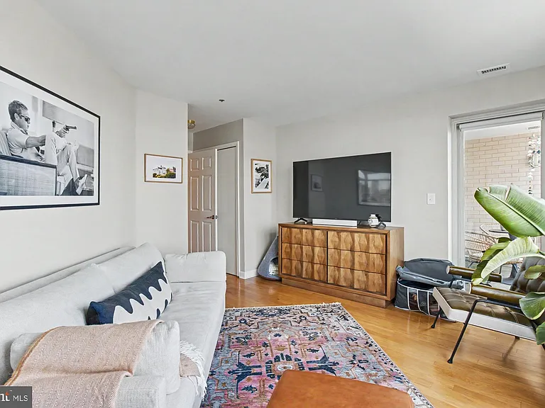 100 Harborview Dr #1001 — Photo 39