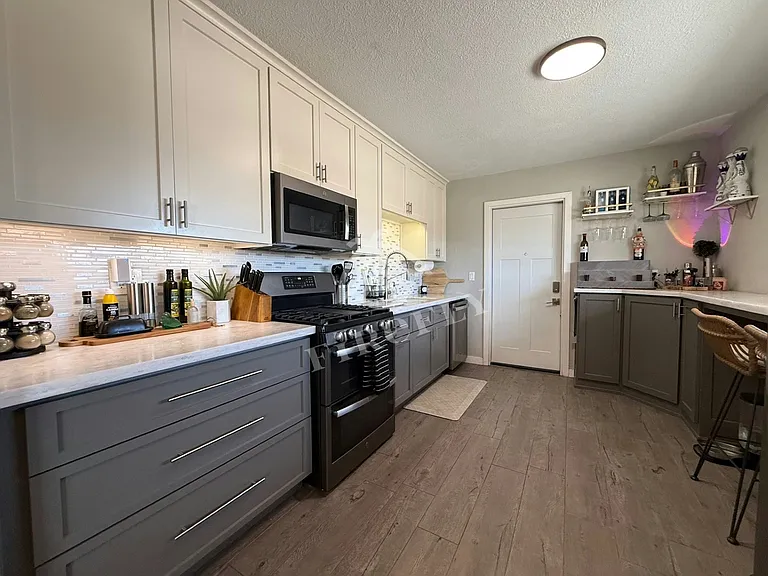 2023 E Alder Cir — Photo 5