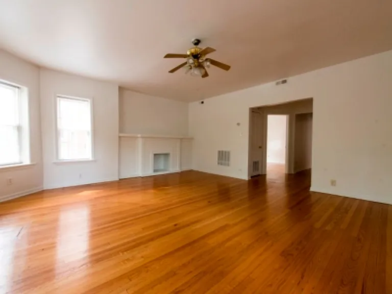 7722 S Kingston Ave — Photo 22