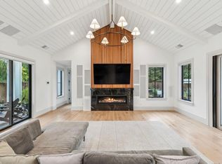 1555 Litina Dr, Alamo, CA 94507