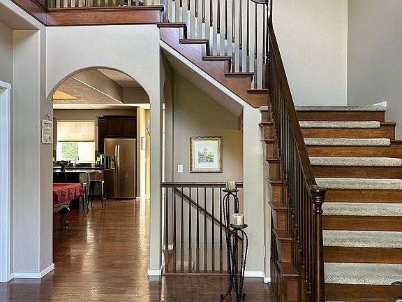 Main Floor - Entry room