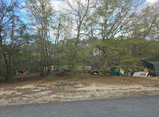 210 River Oak Dr, Bloomingdale, GA 31302