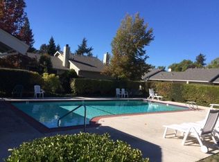 18 E Blossom Ct, Napa, CA 94558