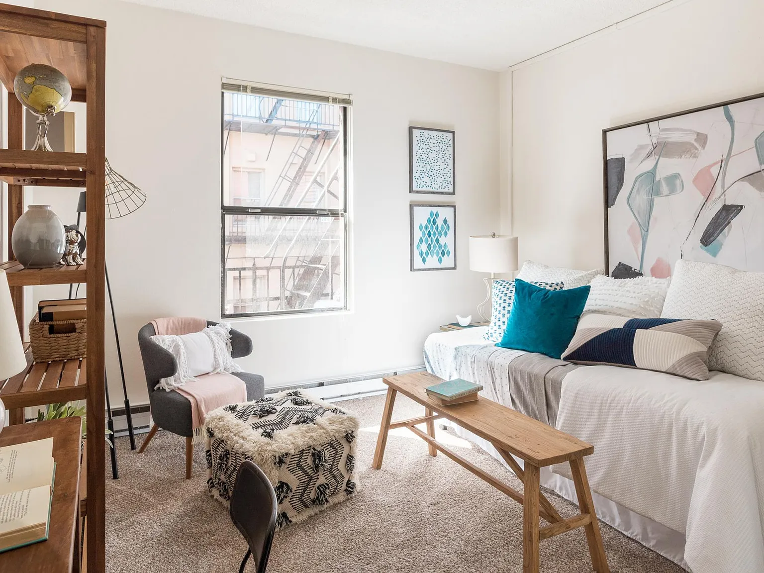 Bel Aire Apartments — Photo 4