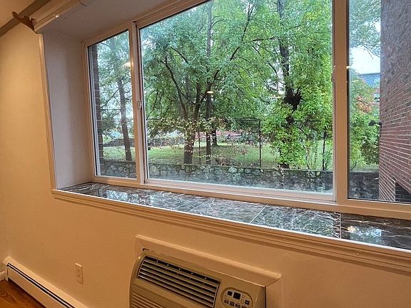 4th image of 362 Market St #8H