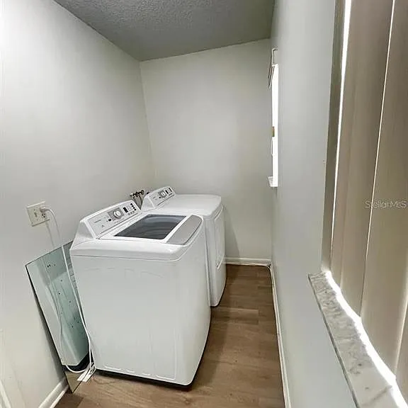 2352 Huntington Green Ct #7 — Photo 14