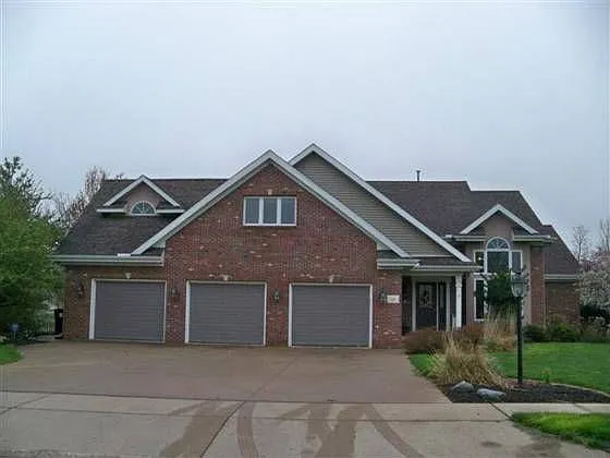 14 Emerald Ct photo 1