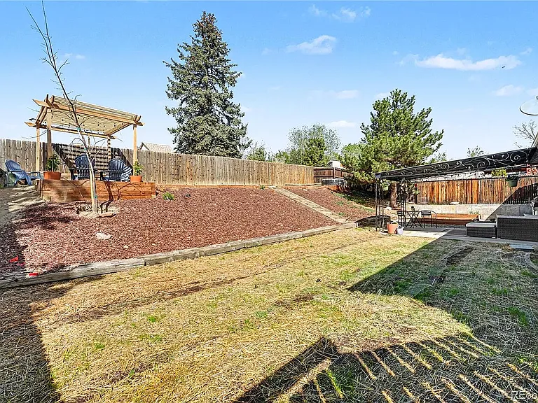 8207 High St — Photo 19