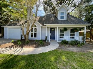 1237 Llewellyn Rd, Mount Pleasant, SC 29464