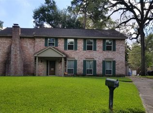 1003 Lodgehill Ln, Houston, TX 77090