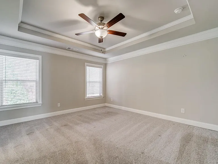 1363 Harris Way NE — Photo 45