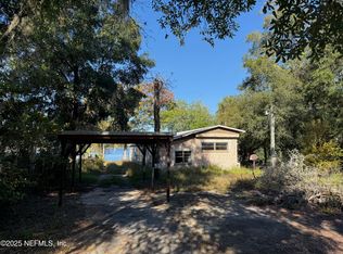 122 Arden Ave, Interlachen, FL 32148