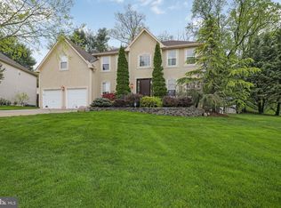 14 Exton Cir, Cherry Hill, NJ 08003