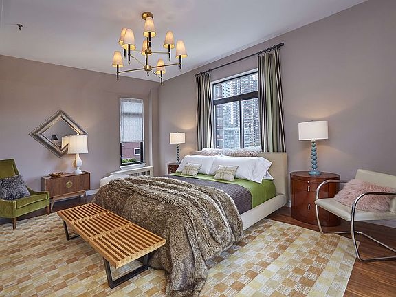5th image of 552 W 43rd St #Pha