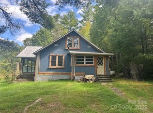 67 Sparks Rd, Bakersville, NC 28705