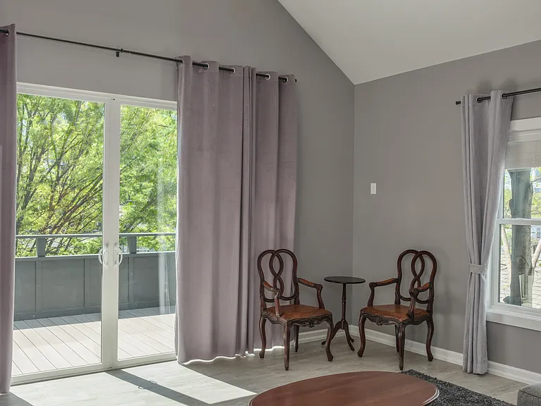 1737 Frankfort Ave #201 — Photo 8