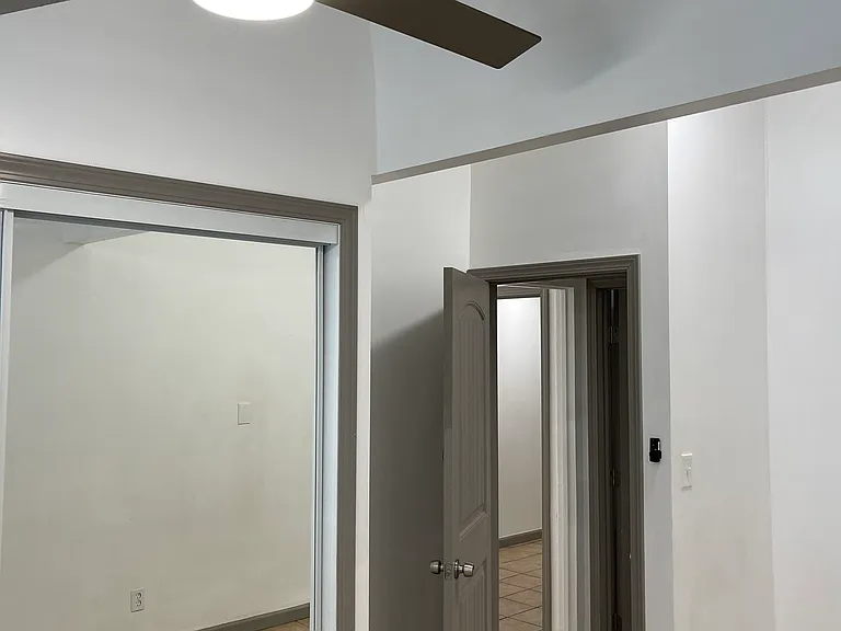 6951 Hoffman Ave — Photo 3