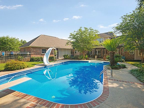 4th image of 1218 Mills Pointe Dr