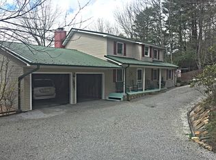 185 Wipprecht Dr, Spruce Pine, NC 28777