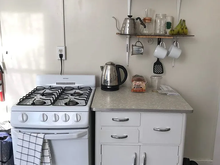 125 W Green St — Photo 7