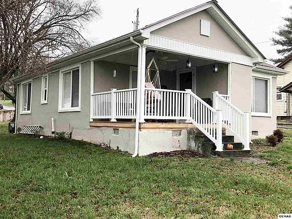 4th image of 107 Marion St