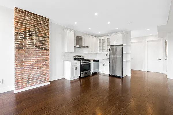 Rented by Owner | media 3