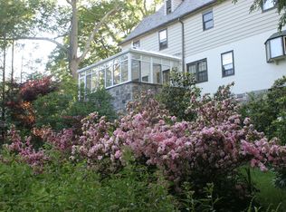 315 Hycliff Ter, Stamford, CT 06902