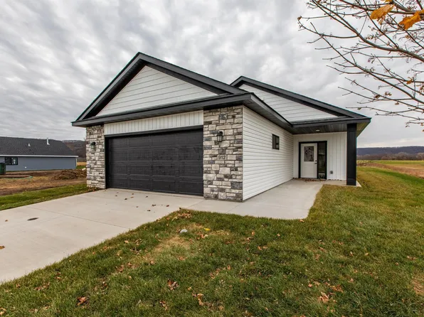 912 Freedom Ave, Wabasha, MN 55981