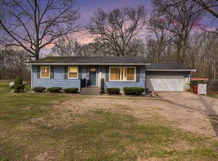 10585 S Spruce Ave, Grant, MI 49327
