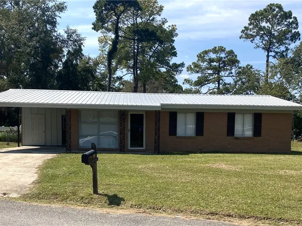121 Hornet Dr, Brunswick, GA 31525